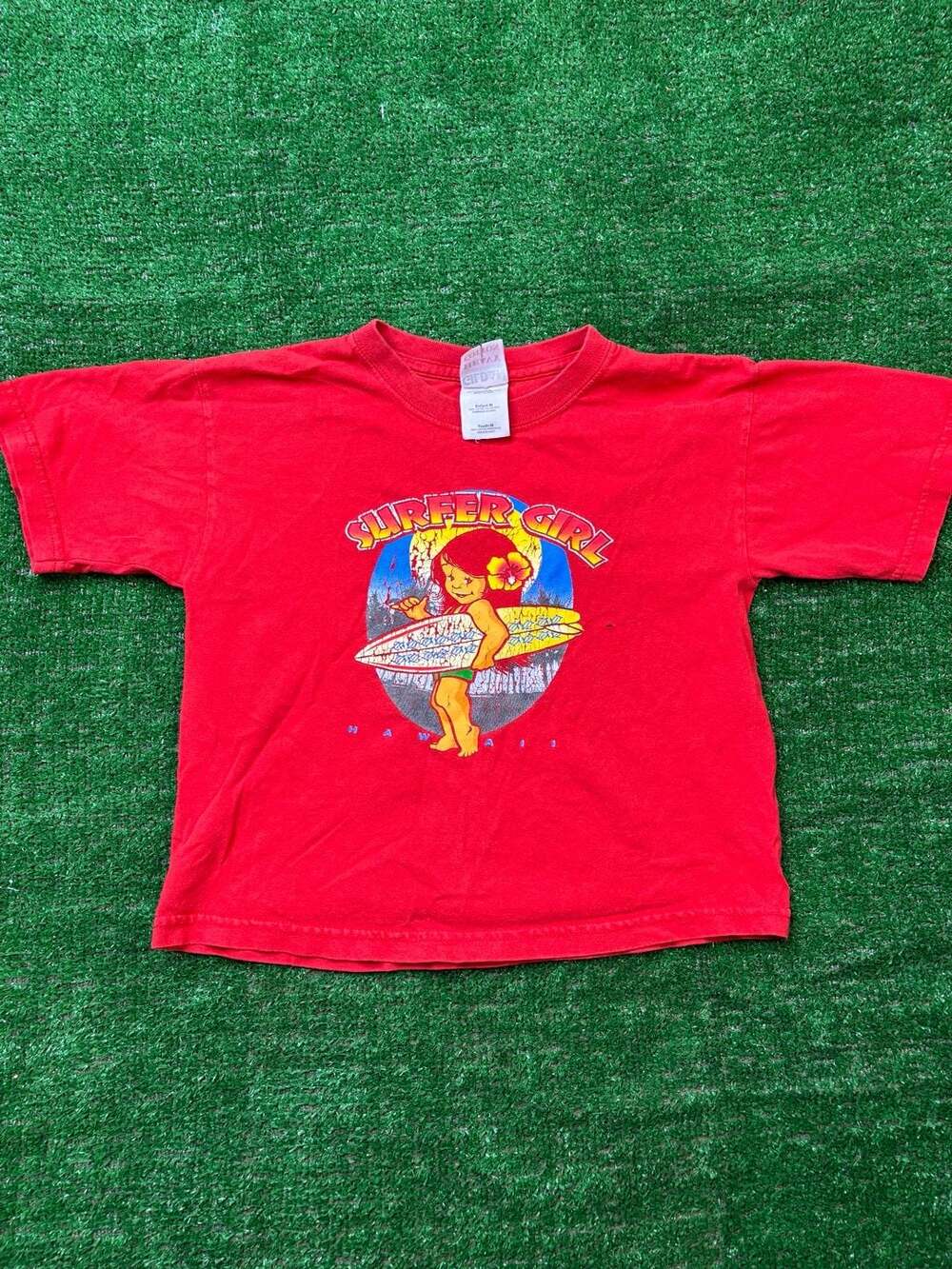 Vintage Y2K Cotton Heavy Surfer Girl Hawaii T-Shirt Youth M Red Graphic Tee